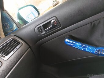 Volkswagen Golf - 12