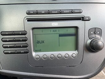 Seat Leon 1.6 MPi Serviska, Klima, 8xPneu - 12