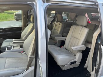 Chrysler Town Country 3,6 Penta DVD 2011 - 12