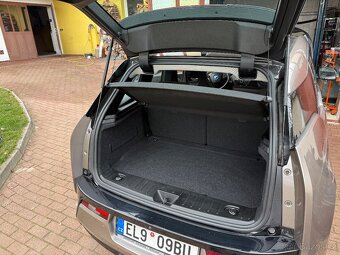 BMW i3 - 12