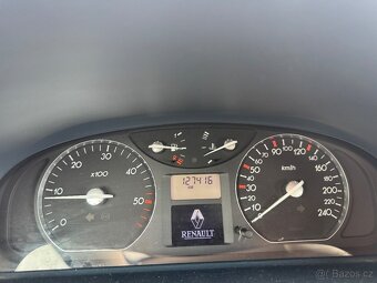 Renault Laguna 2,2diesel - 12