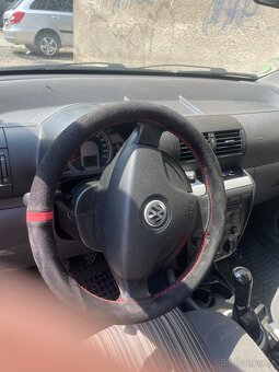 VW  Fox 1.2i, 40KW, Rok 2008. Najeto 160 tis km. Nová STK - 12