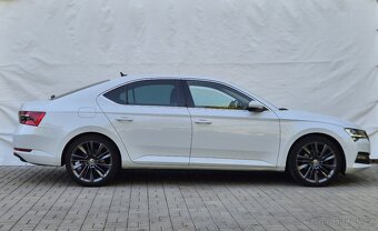 ŠKODA Superb 2.0TDI 110kW DSG Liftback Style Plus Extra ČR - 12