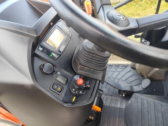 Malotraktor KUBOTA B2650 + nové rozmetadlo WESSEX, STK - TOP - 12