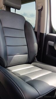 Peugeot Traveller VIP 2.0 BlueHDi 177 EAT8 - 12