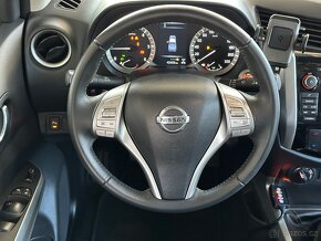 NAVARA Double Cab Tekna 140kW/6st Man ČR 1.Maj 42tis.KM - 12