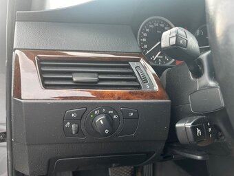 BMW 530XD - Kůže, Automat - 12