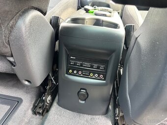 Peugeot 5008 2.0HDi DVD GARANCE KM - 12
