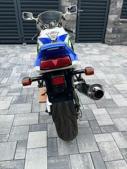 Kawasaki ZX-7 ZXR 750 J - 12