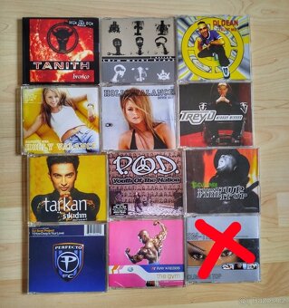 Prodám větší množství orig. CD kompilace, alba a singly - 12
