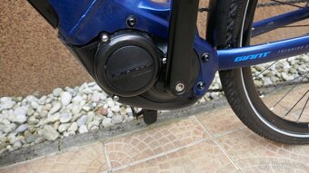 TREKINGOVÉ ELEKTROKOLO GIANT Explore - 12