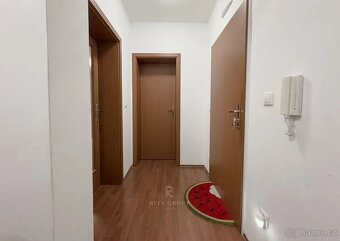 Prostorný byt 2+kk, 62 m² Dolní Počernice - 12