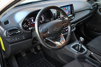 Hyundai i30 1.5 T-GDi mHEV iMT Family - 12