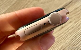 Apple Watch SE - 12