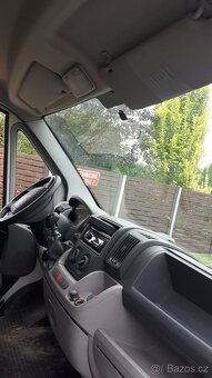 Prodám Citroen Jumper 2.2 HDI L2H2, tacho: 280 tis.km - 12