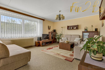 Prodej krásného domu 4+1, 253 m2 se zahradou 523 m2, Neznašo - 12