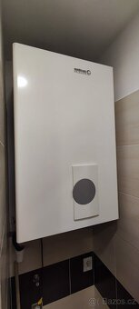 Pronájem: Prostorný byt 3+KK (82 m²) s parkováním u centra Š - 12