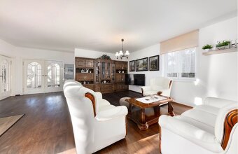 Pronájem baráku 6+kk - 12