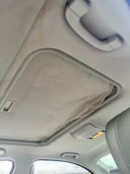 E90 330i 190Kw Automat - 12