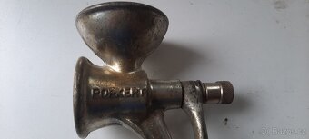 Mlýnky na maso vel.5,mlýnek na mák a odšťavňovač - 12