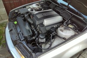185.000km BMW 740i Facelift E38 BEZ KOROZE +100.000,- Servis - 12
