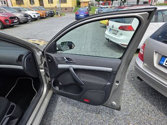 Škoda Octavia 1.9 TDI TZ 1.Majitel - 12