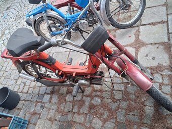 Mopedy Sachs a ruzne dily - 12