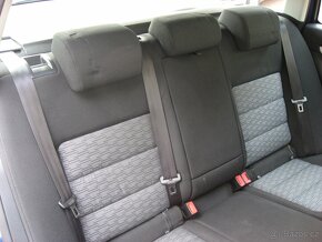 Škoda Octavia II FL 1.4i TSI 122PS Kombi Ambiente - 12