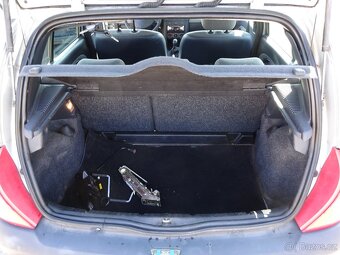Rnault Clio 1.2i r.v.2004 stk:3/2027 - 12