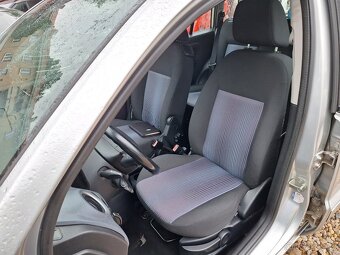 Ford Fusion 1.4i 59KW Servisní kniha 1xMaj. + Zimní kola - 12