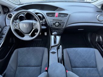 Honda Civic 9G pouhých 42 000 km, po Senior Majiteli - 12