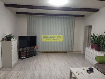 Prodej velkého rodinného domu (2byty: 3kk a 2+1) Mikulovice - 12