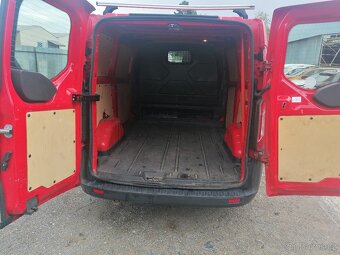 Ford Transit custom 2.2 74 kw 1/2016 - 12
