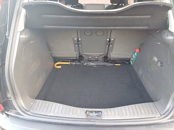 Ford Focus C-Max 1,6 TDCi, nová STK - 12