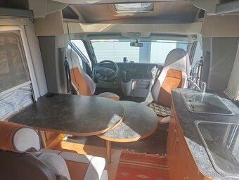 RENAULT MASTER BURSTNER  3.0TDI,100KW,R.V.2006 - 12