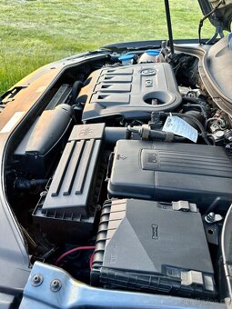 VW passat b7 2.0tdi (DSG) exkluzívní stav - 12
