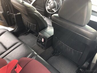 BMW 530XD 170kW kombi 4x4 - 12