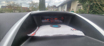Peugeot 207 1.4 i třídveřový - 12