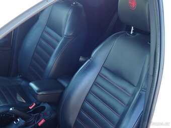 Alfa Romeo Giulietta Distinctive 1.4 125kw DOHODA - 12
