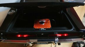 Dodge Charger R/T Deagostini 1:8 - 12