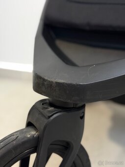 Thule Spring Black/Midnight Black - 12