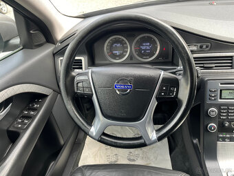 VOLVO  XC 70  2,4 D5 151 Kw AWD,ČR,KŮŽE,AUTOMAT - 12