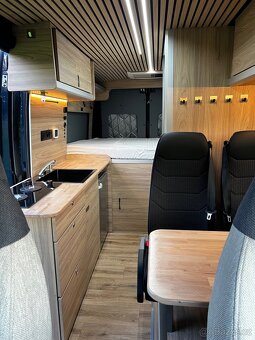 Obytná dodávka Peugeot boxer - 12