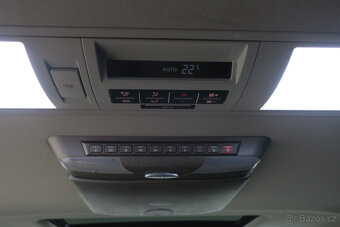 T6 Multivan 2.0 TDI Highline 4MOTION DSG - TOP STAV - 12