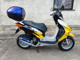 HONDA X8R -X  70ccm - 12