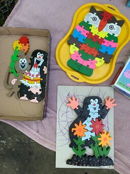 Obří sbírka puzzle (princezny, i dřevěné, Krtek, Disney.. - 12