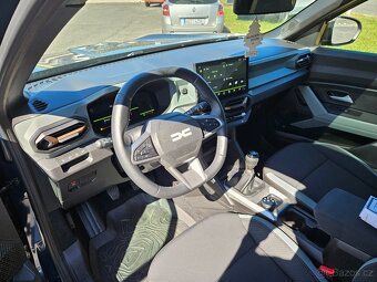 Dacia Bigster Extreme Mild Hybrid 130 4x4 - 12