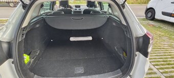 Renault Megane 2016 rok 1.6 dci maximální výbava - 12