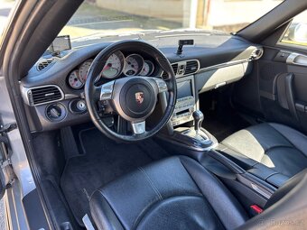 Porsche 911 Carrera S (997.1) - 12