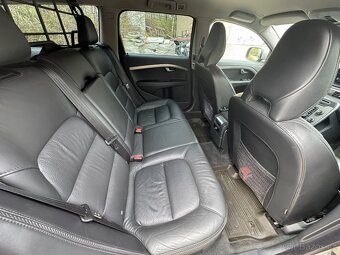 Volvo XC70 D5 158kw - 12